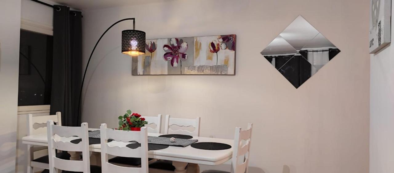 Magnifique Appartement Lille Wifi Parking By Servallgroup Mons-en-Baroeul エクステリア 写真